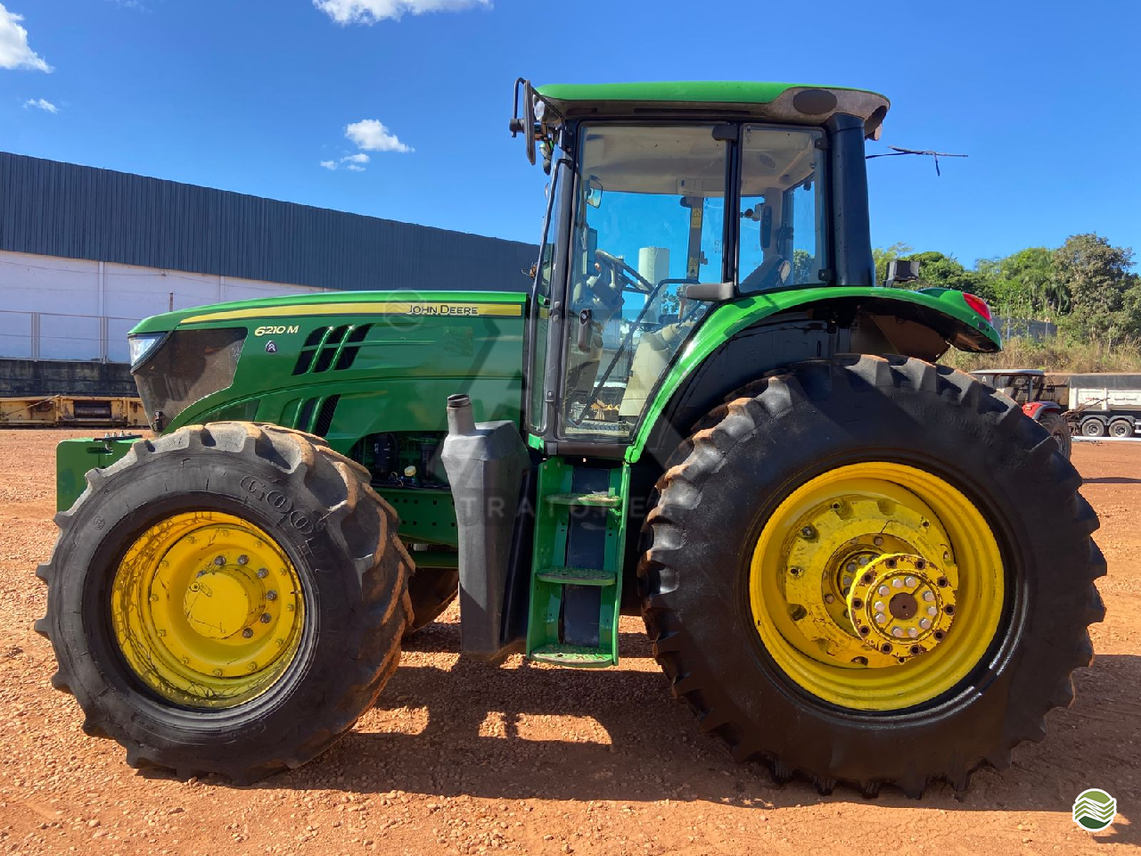 TRATOR JOHN DEERE JOHN DEERE 6210M Tração 4x4 ATR Tratores PALMAS TOCANTINS TO